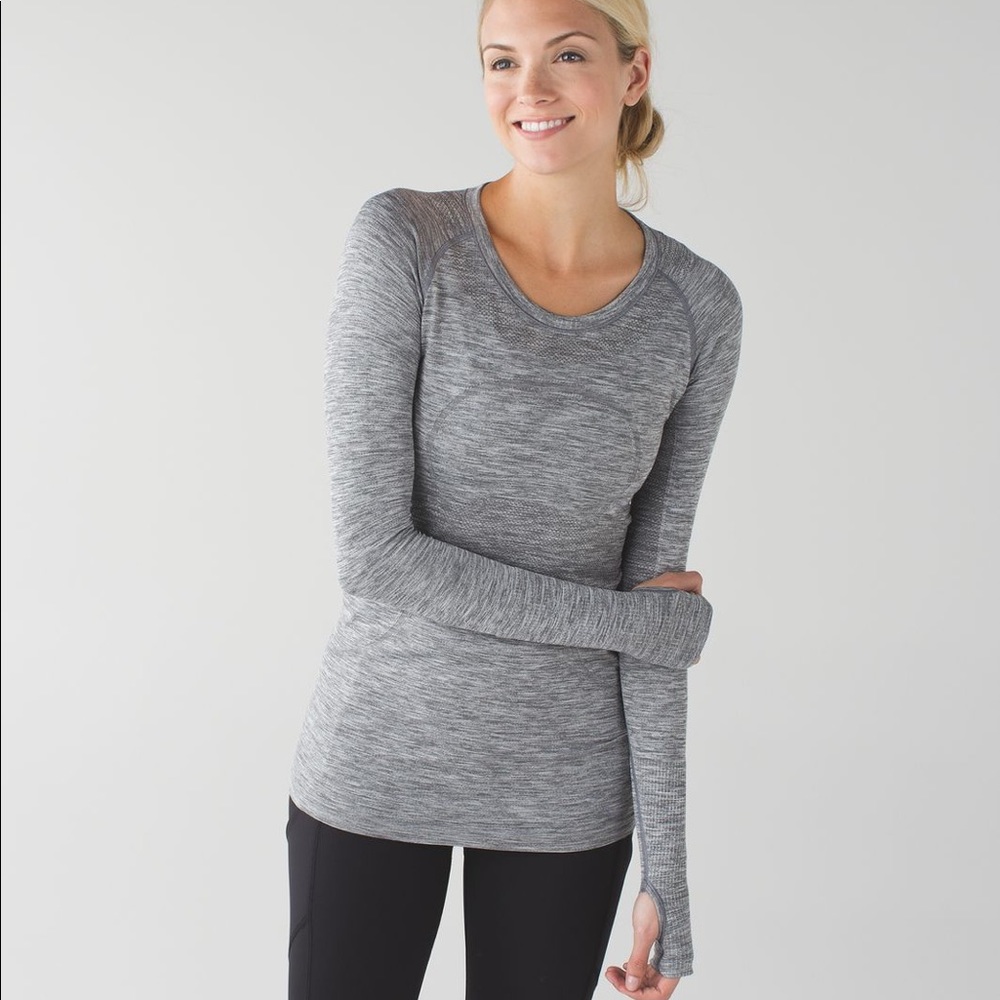 Lululemon• swiftly long sleeve grey